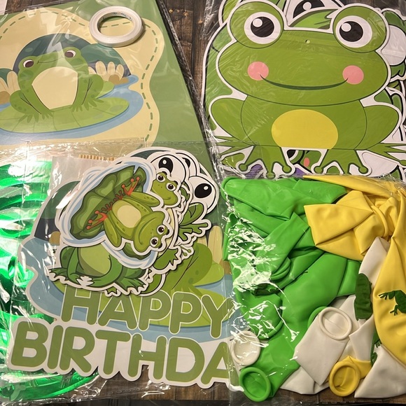 5for$10 Frog Party Supplies Birthday Decorations Banner, Cake Topper, & Balloons - Picture 6 of 12